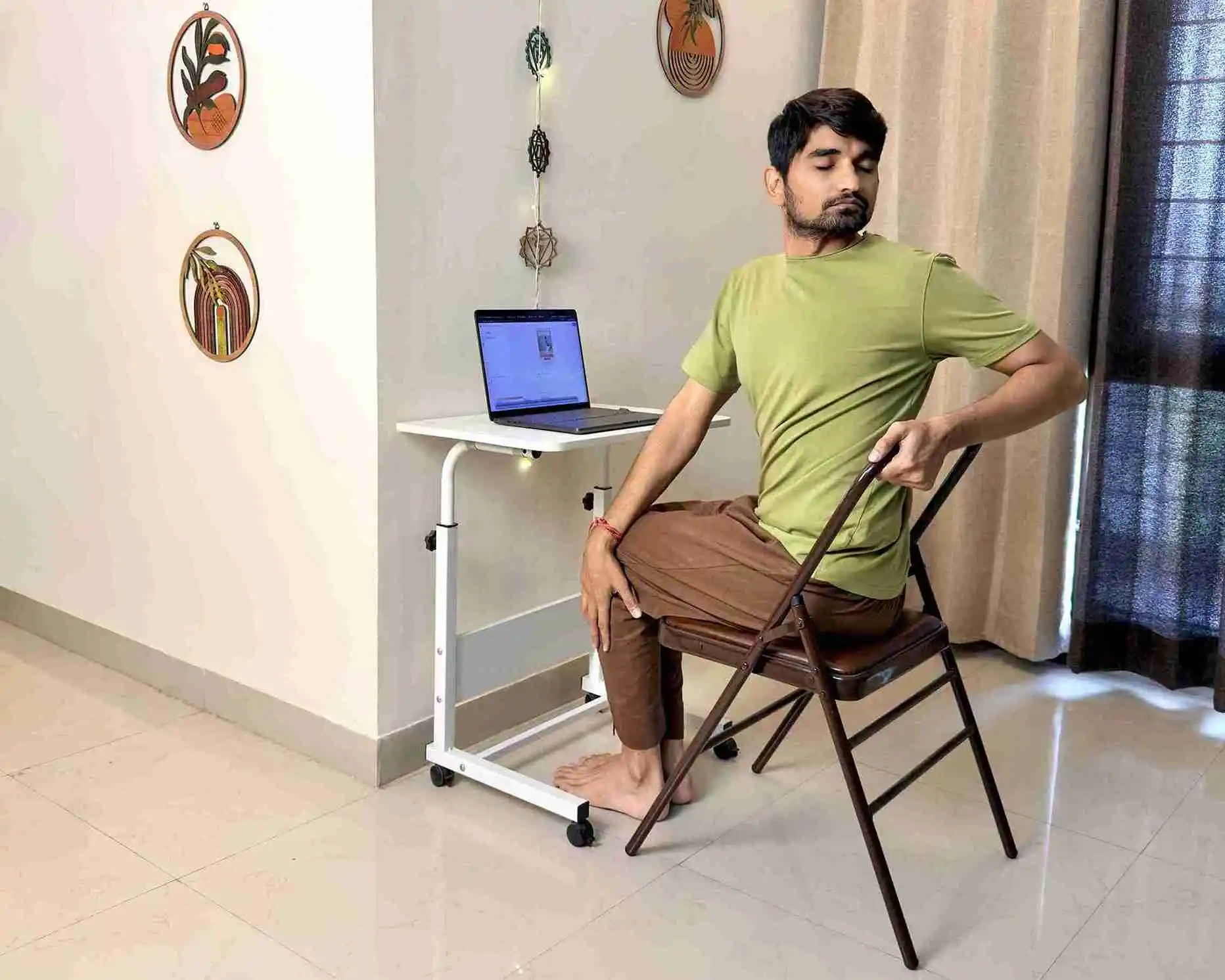 yoga-for-office-work